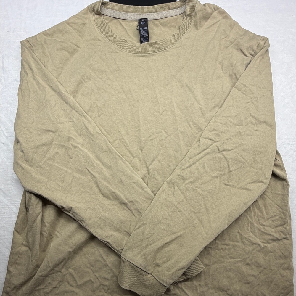 lululemon athletica Men's Tan Long Sleeve Tee